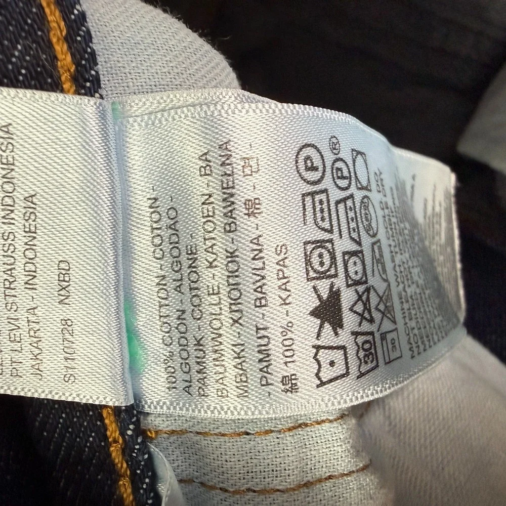 Levis levi 517